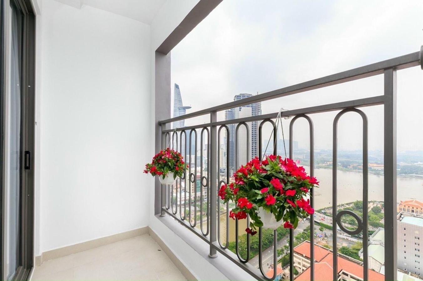 Zo Apartment Rivergate Center ホーチミン市 エクステリア 写真